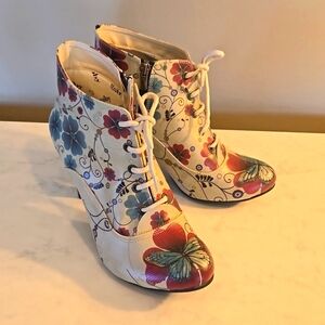 Goby Shoes - Floral High Heel Butterfly Boots